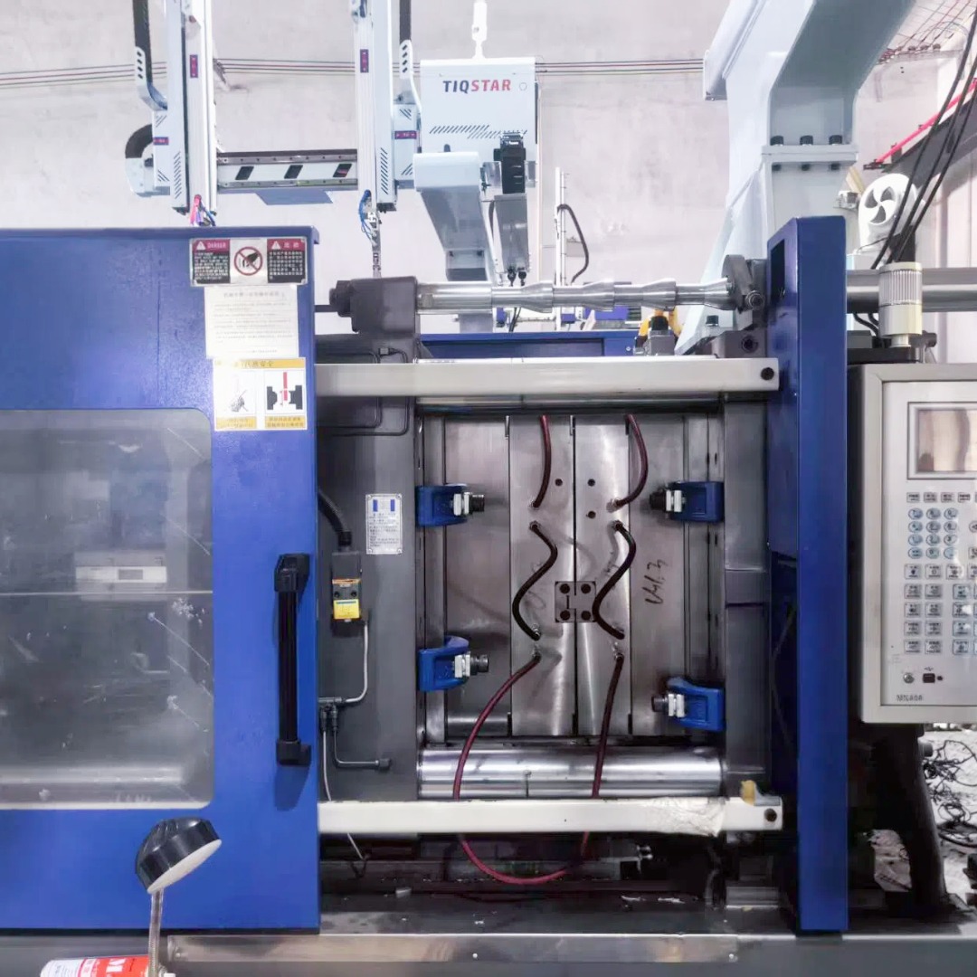 A Glimpse into Our Plastic Manufacturing Excellence: Welcoming Clients to CHEERFORPLASTIC