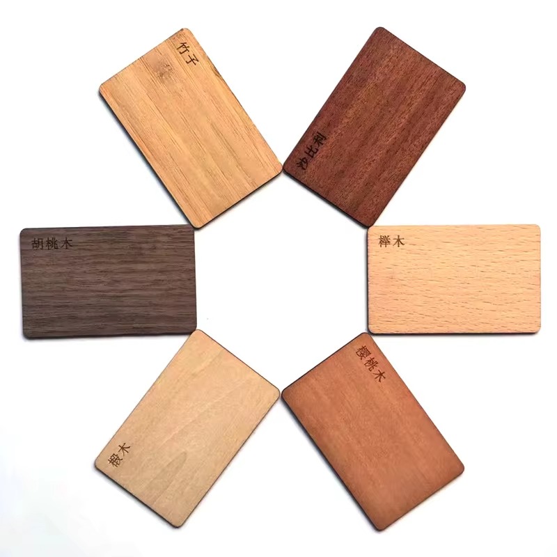 Programmable NFC216 888 Bytes Wooden Business Card Eco Friendly Bamboo NFC Membership Card Customizable